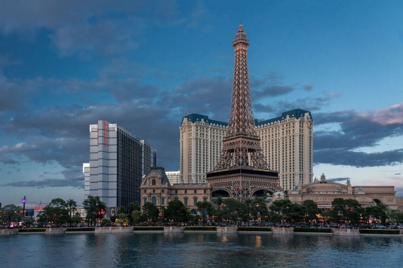 Paris-2-